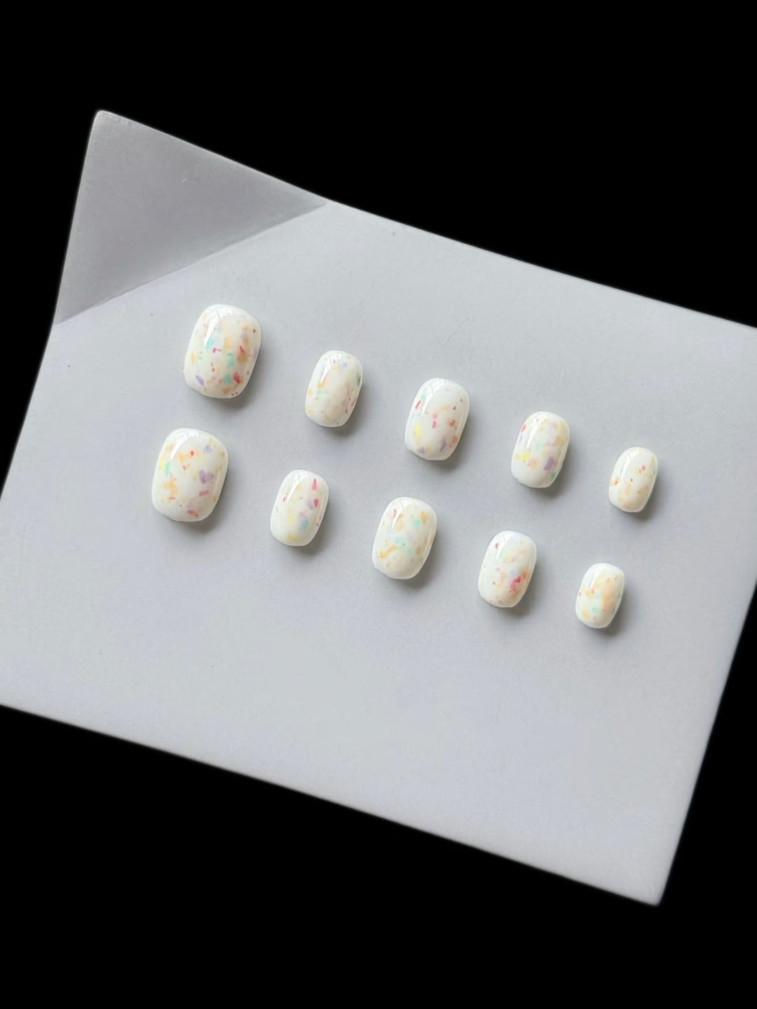 Buntes Premium Press-On Nail Art Set