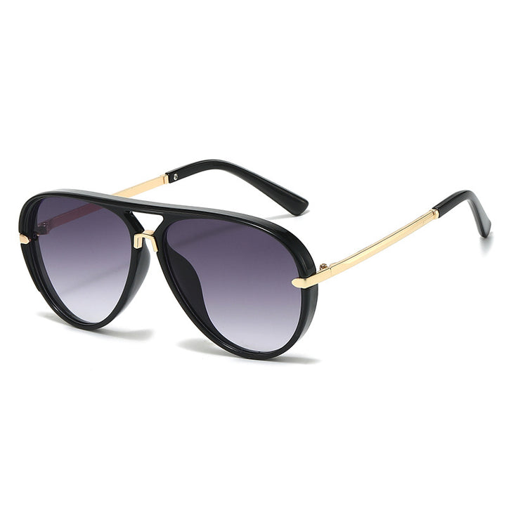 Elegante Aviator-Sonnenbrille mit goldenen Akzenten Karnz