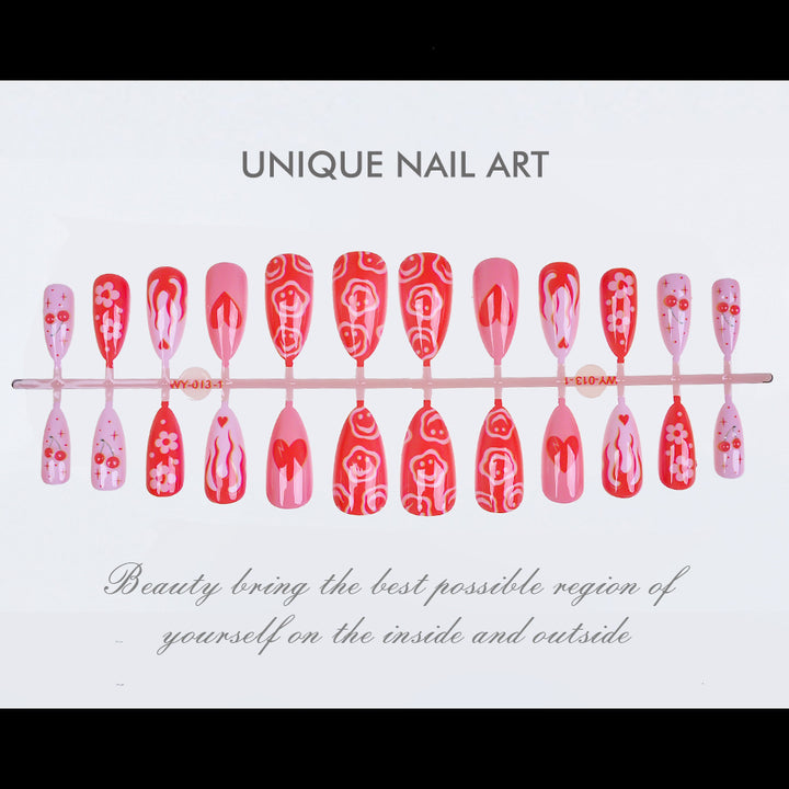 Künstlerisches Press-On Nageldesign-Set Karnz