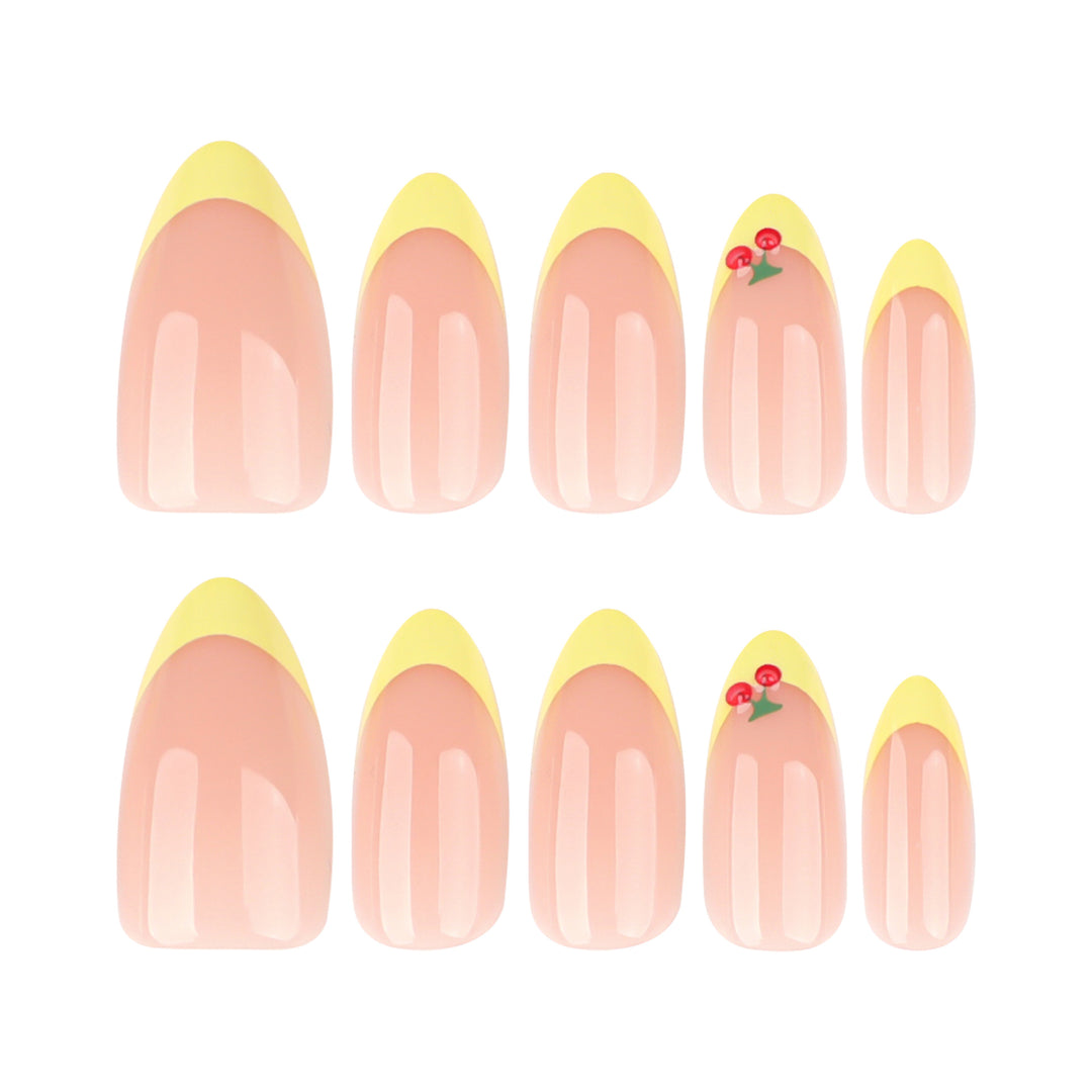 Künstliche Nagelkunst mit Blüten- und Glitzerelementen Karnz