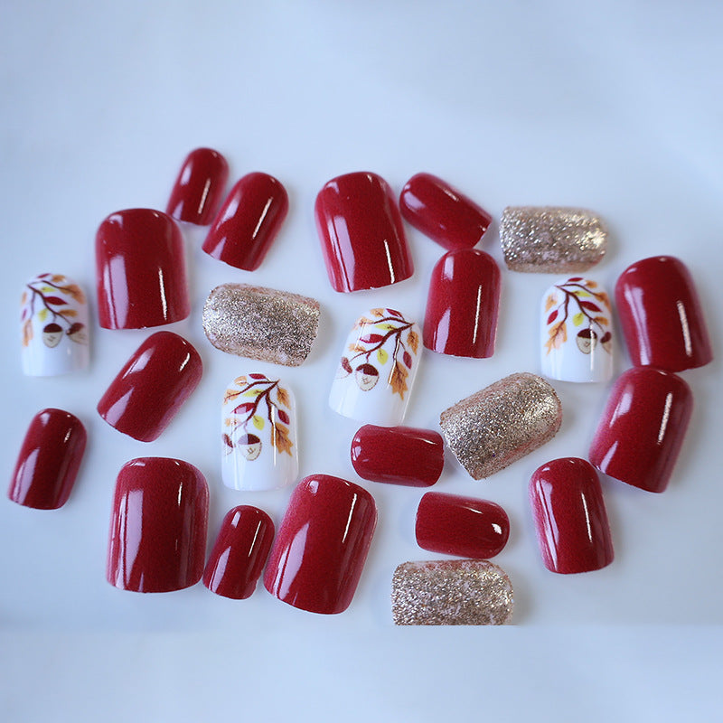 Künstlerische herbstliche Press-On Nagelkunst Karnz