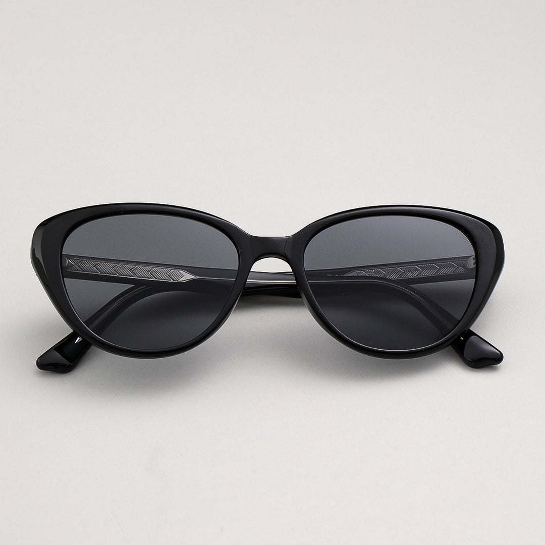 Damen moderne Sonnenbrille mit klassischem Schwung Karnz