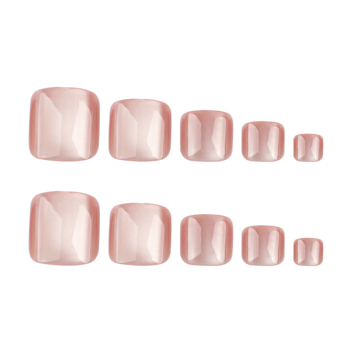 Kunstvolle Fußnagelkunst mit elegantem Perlmutt-Finish Karnz