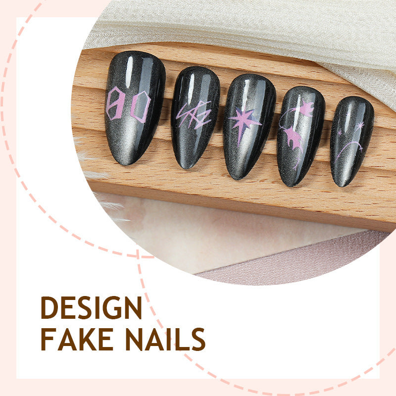 Kreatives Kunstnagelset mit mystischen Designs Karnz