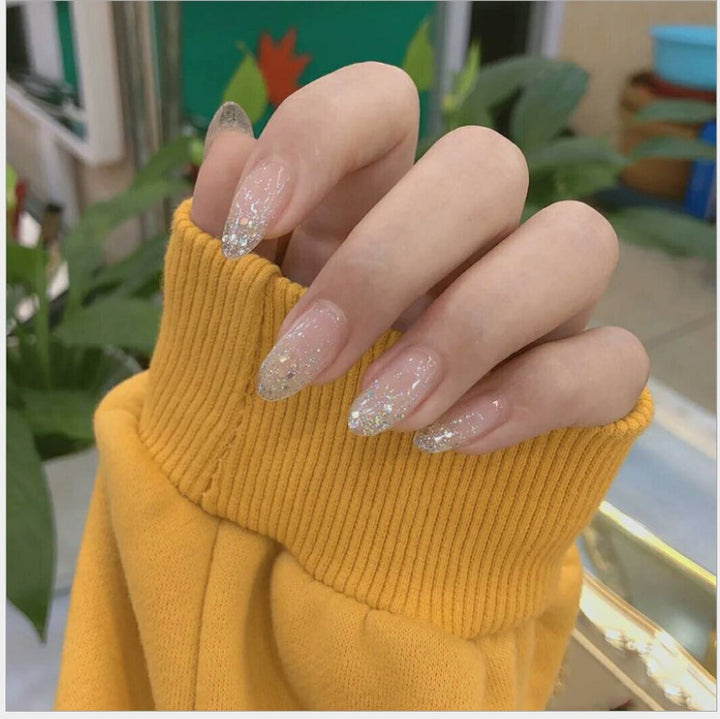 Glitzernde Press-On Nagelspitzen