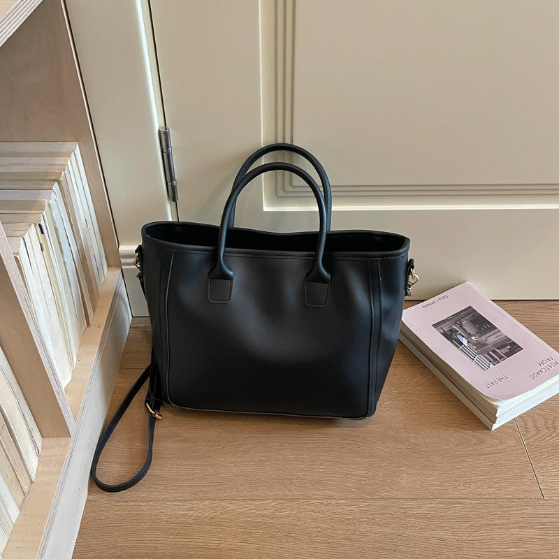 Elegante Strukturierte Tasche