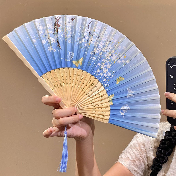 Handgefertigter Fächer mit Elegantem Blütenmuster Karnz