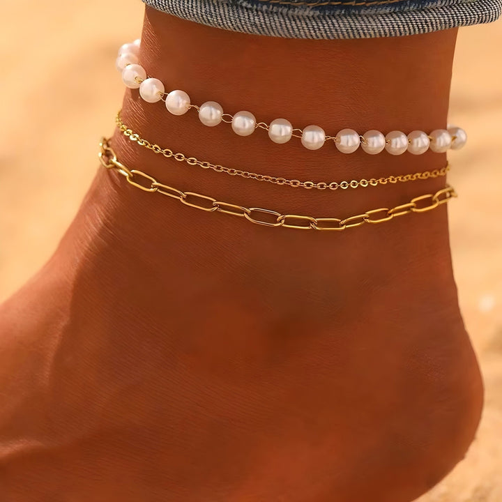 Elegantes Schichten Perlen- und Kettenarmband-Set Karnz