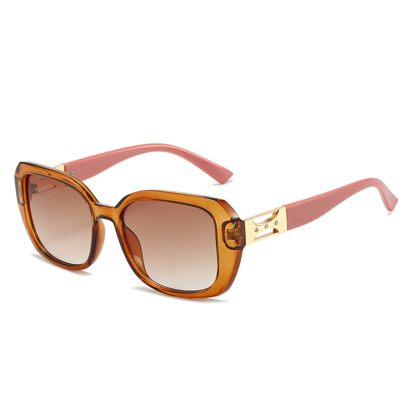 Damen Designer-Sonnenbrille mit luxuriös akzentuiertem Rahmen Karnz