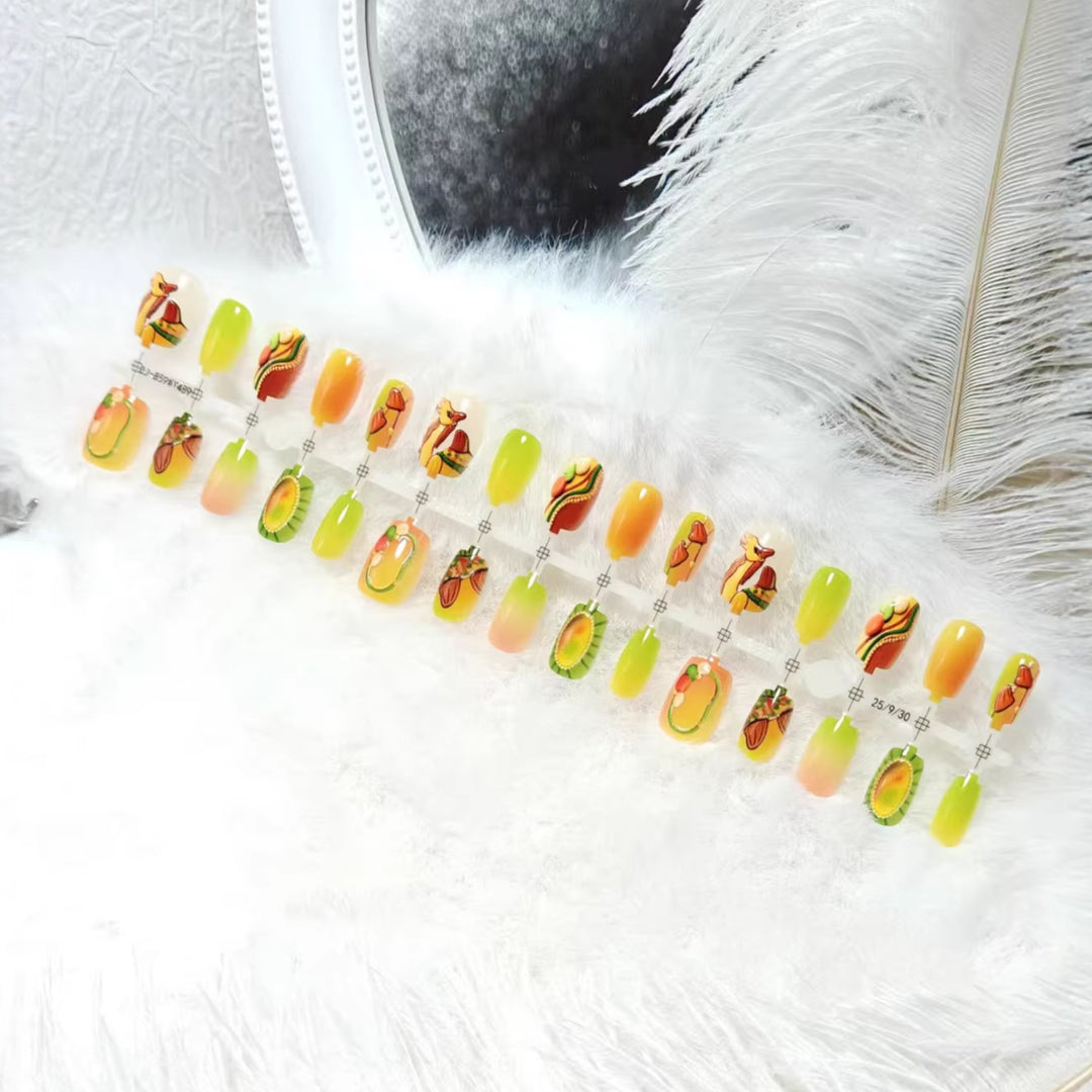 Kreative Nail Art Kunstnägel Karnz