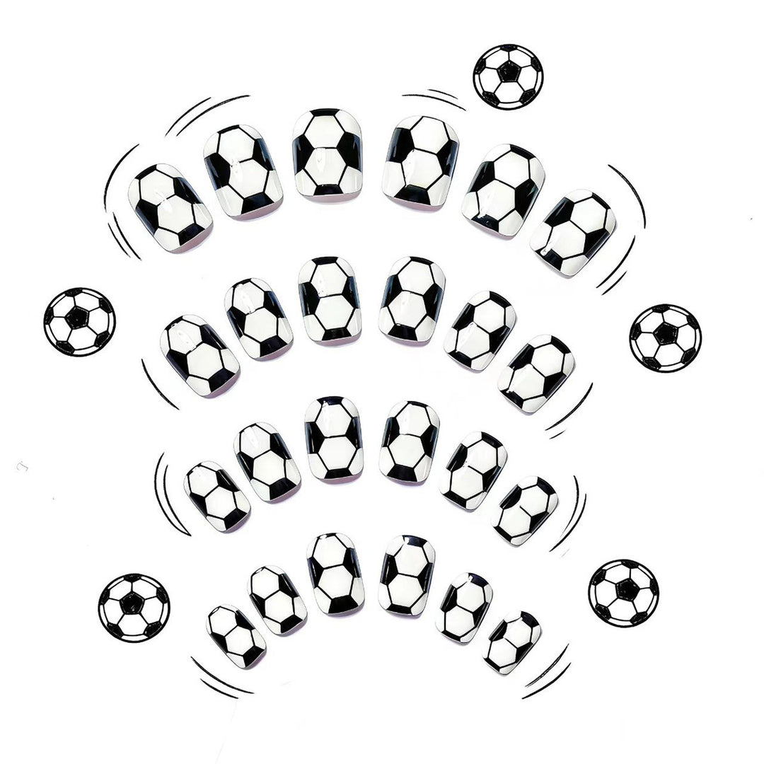 Kunstnägel Im Fußball-Design Karnz