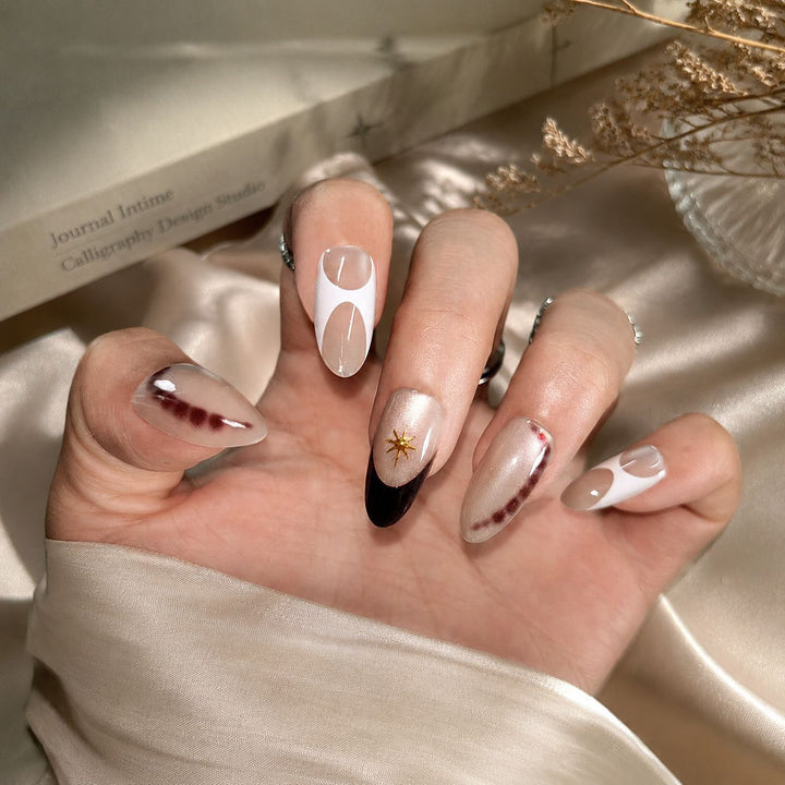 Künstlerisches Press-On Nagelspitzen-Set Karnz