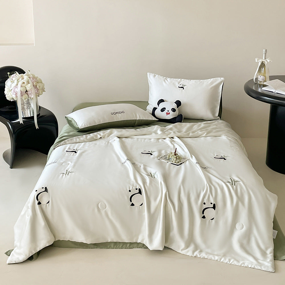 Seidenglänzende Satin-Bettwäschegarnitur mit niedlicher Panda-Stickerei