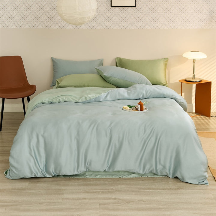 Wendbares Satin-Bettwäscheset mit seidig-glänzendem Griff und hautfreundlichem Baumwollmix