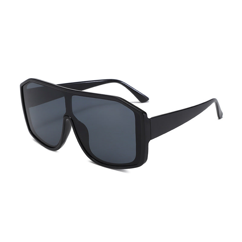 Damen Modische Oversized-Sonnenbrille im futuristischen Design Karnz