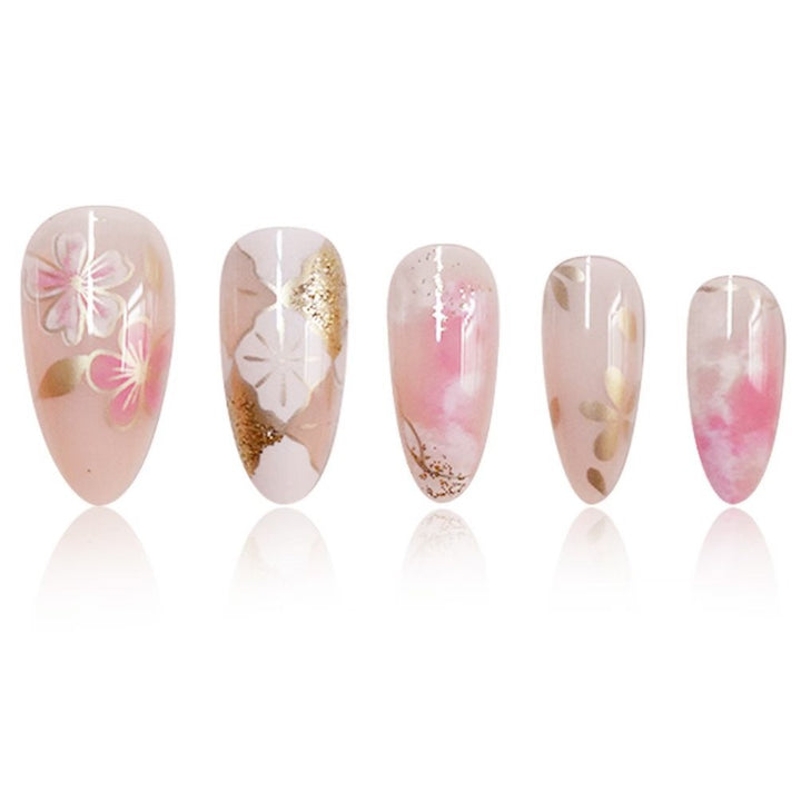 Floral Verziertes Press-On Nagelkunst Karnz