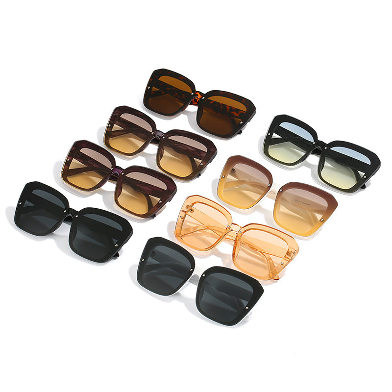 Damen oversized quadratische Sonnenbrille mit anspruchsvollem Rahmen Karnz