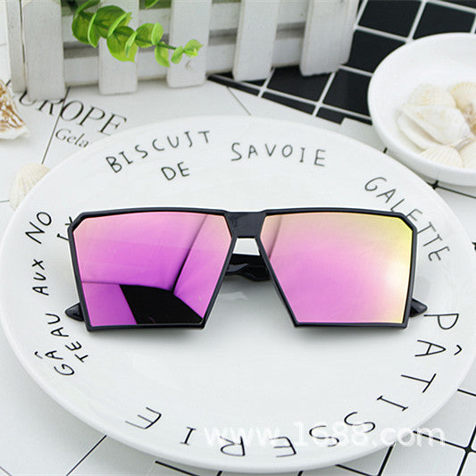 Damen Modische Sport-Sonnenbrille mit eckigem Rahmen und verspiegelten Gläsern Karnz