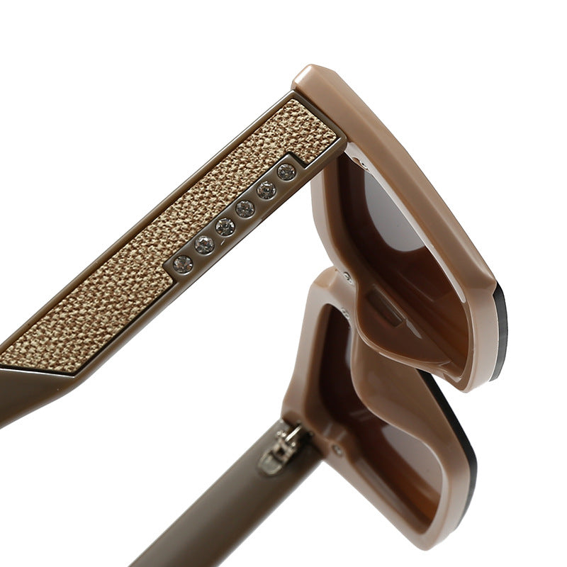 Damen stilvolle Sonnenbrille mit funkelnden Akzenten Karnz