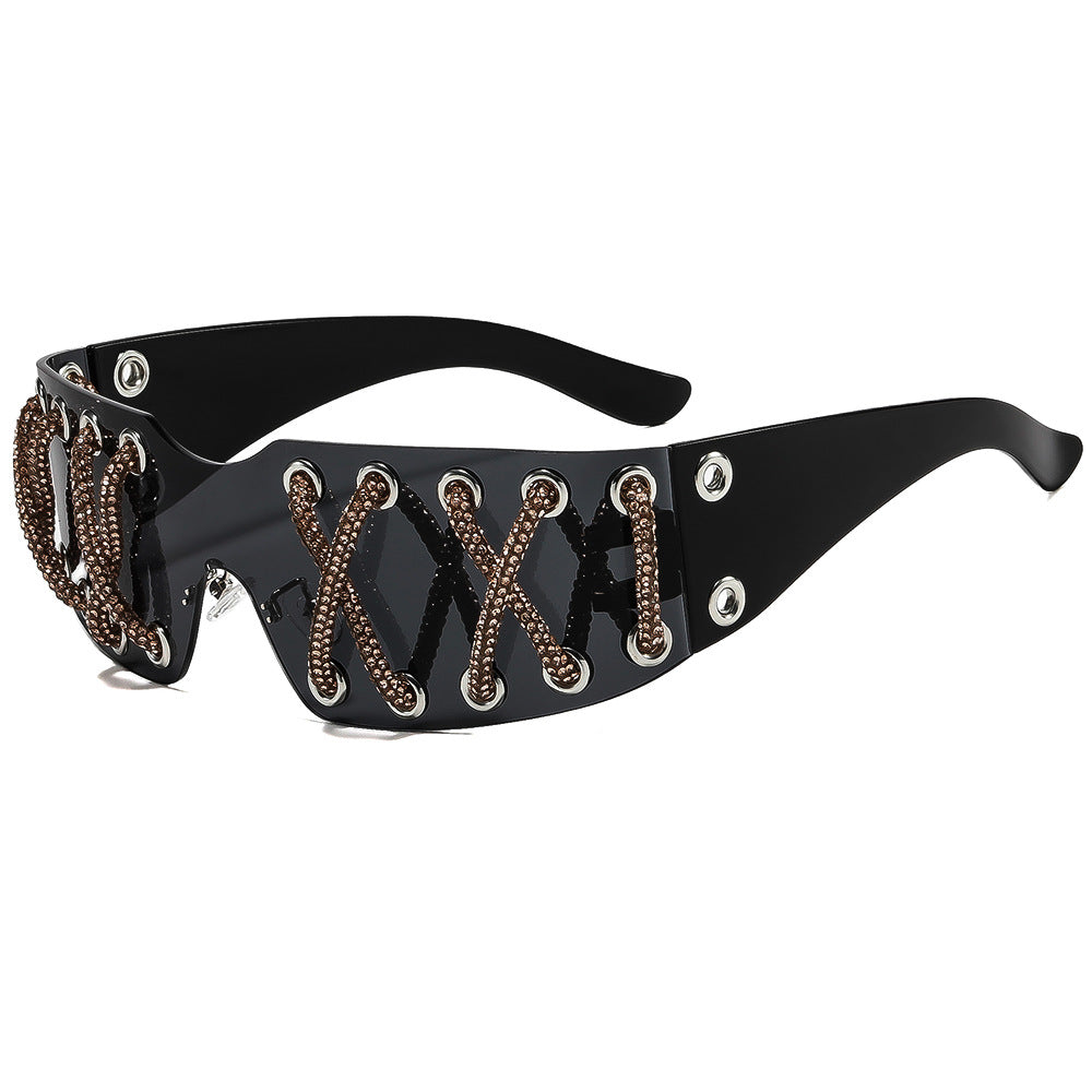 Damen futuristische Design-Sonnenbrille mit einzigartigem Dekor Karnz