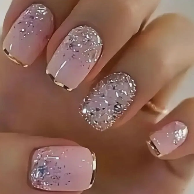 Künstlerische Acryl-Nagelverlängerungen Karnz