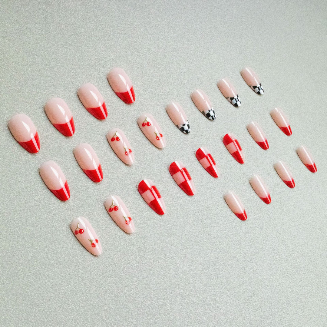 Kreatives Kirschmuster Nagelkunstset
