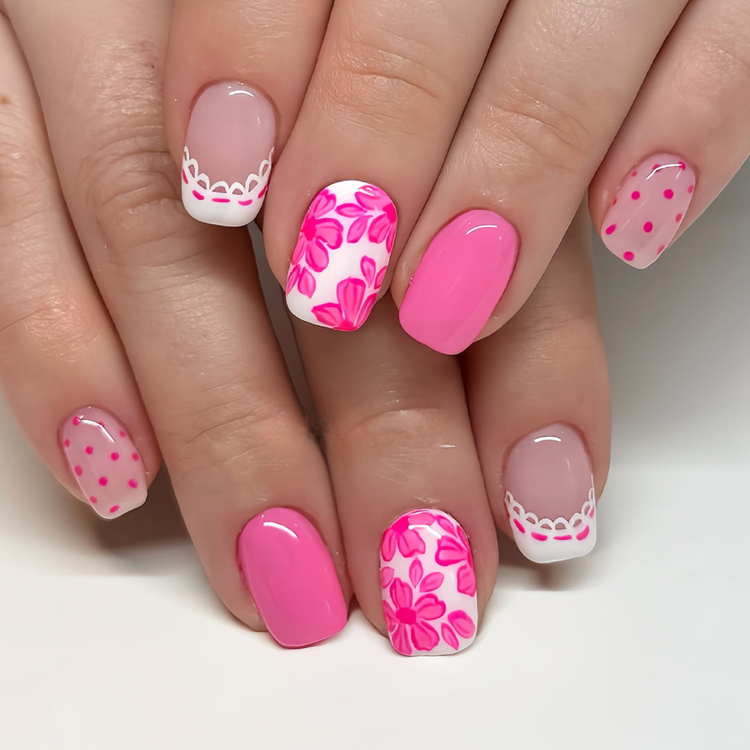 Saisonales thematisiertes Press-On-Nagelkunst-Set Karnz
