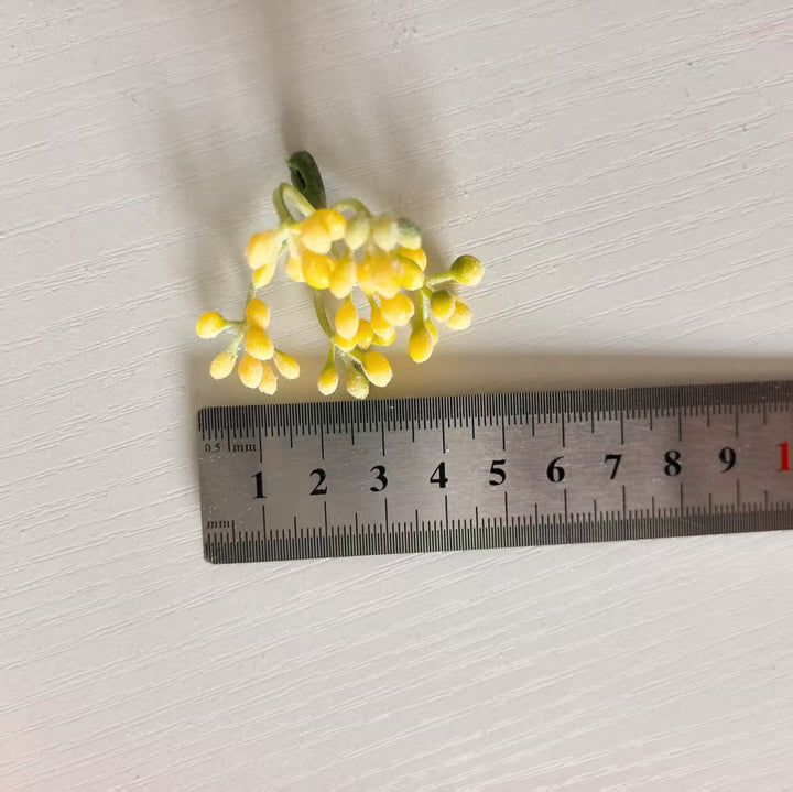 Zarte Blumenknospenstängel