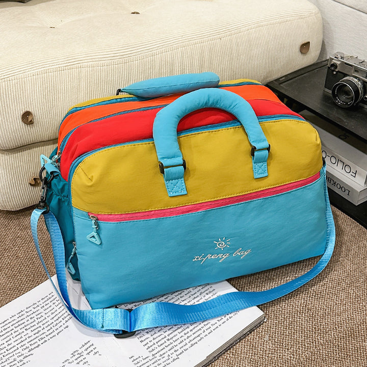Vielseitige Reisetasche mit mehreren Taschen