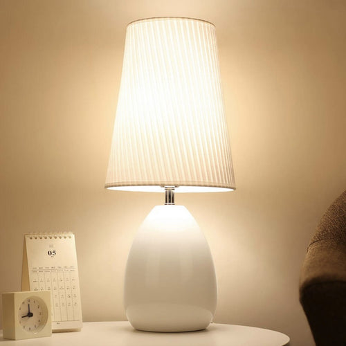 Stylische Minimalistische Tischlampe