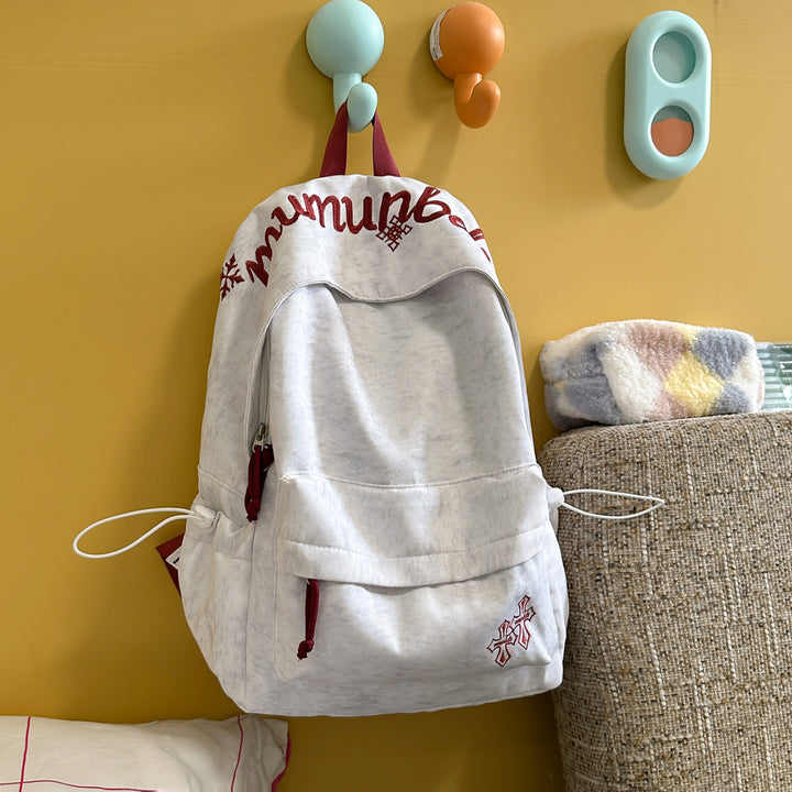 Gemütlicher und schicker bestickter Rucksack