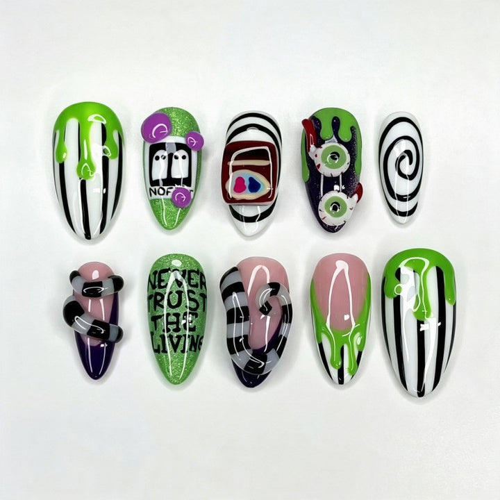 Halloween-Themen Press-On Nagelkunst Set