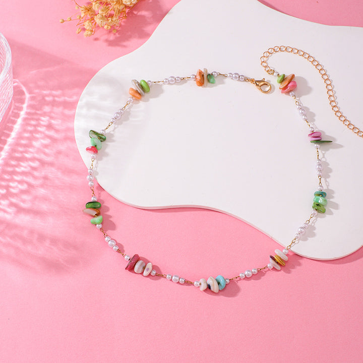 Elegante florale Perlenkette Karnz