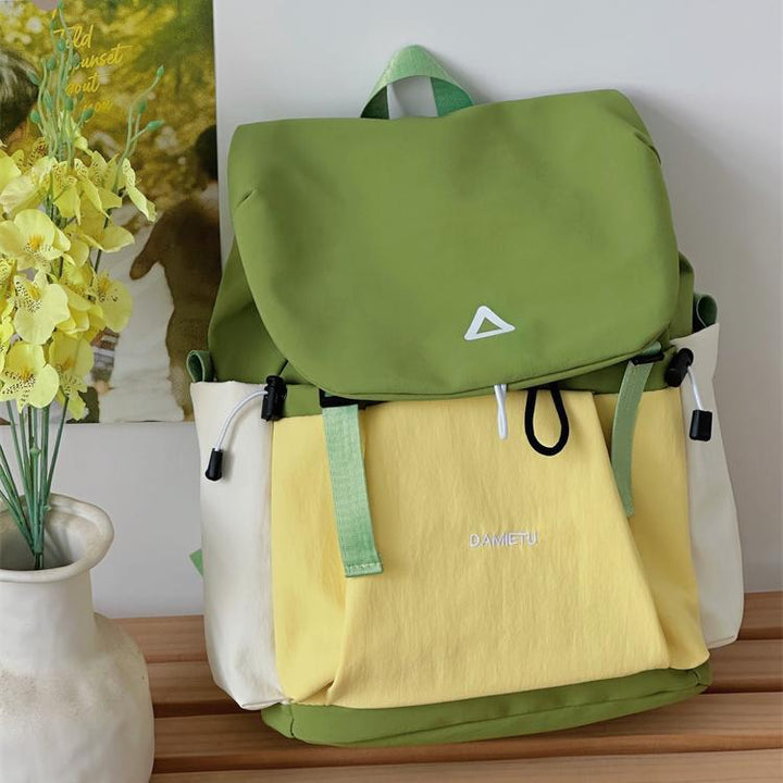 Stylische Mehrfachtaschen-Schnürsenkel-Rucksack