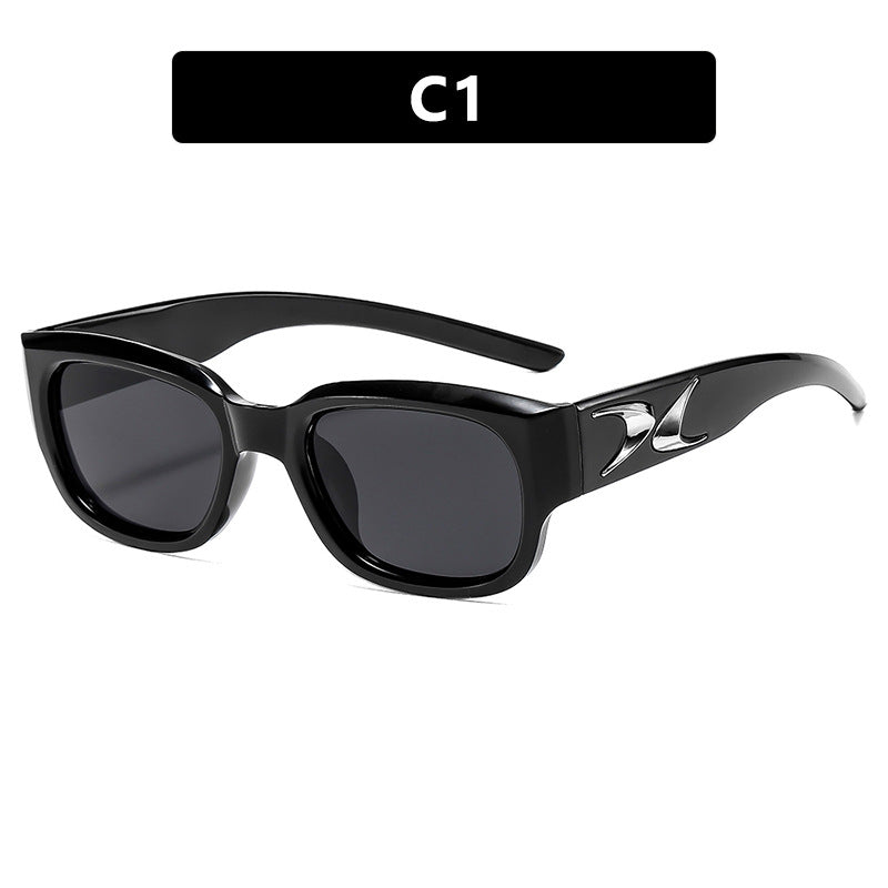 Damen Sonnenbrille im modischen Retro-Design mit stilvollen Akzenten Karnz