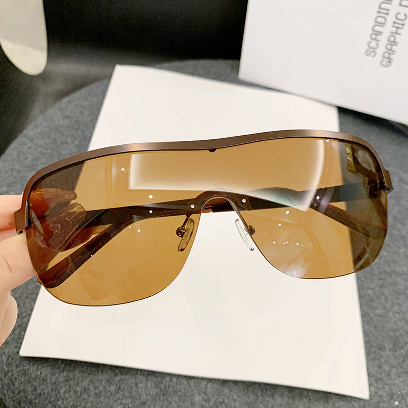 Damen Sportliche Sonnenbrille mit vollem UV-Schutz und stilvollem Rahmen Karnz