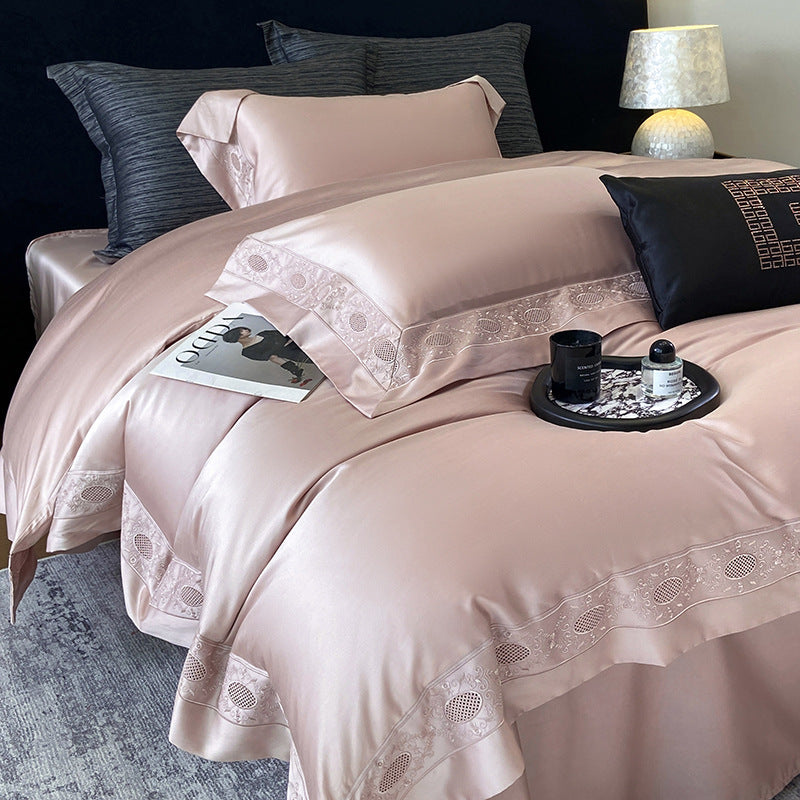 Elegante Baumwoll-Satin-Bettgarnitur mit jacquardgewebter Kontrastbordüre