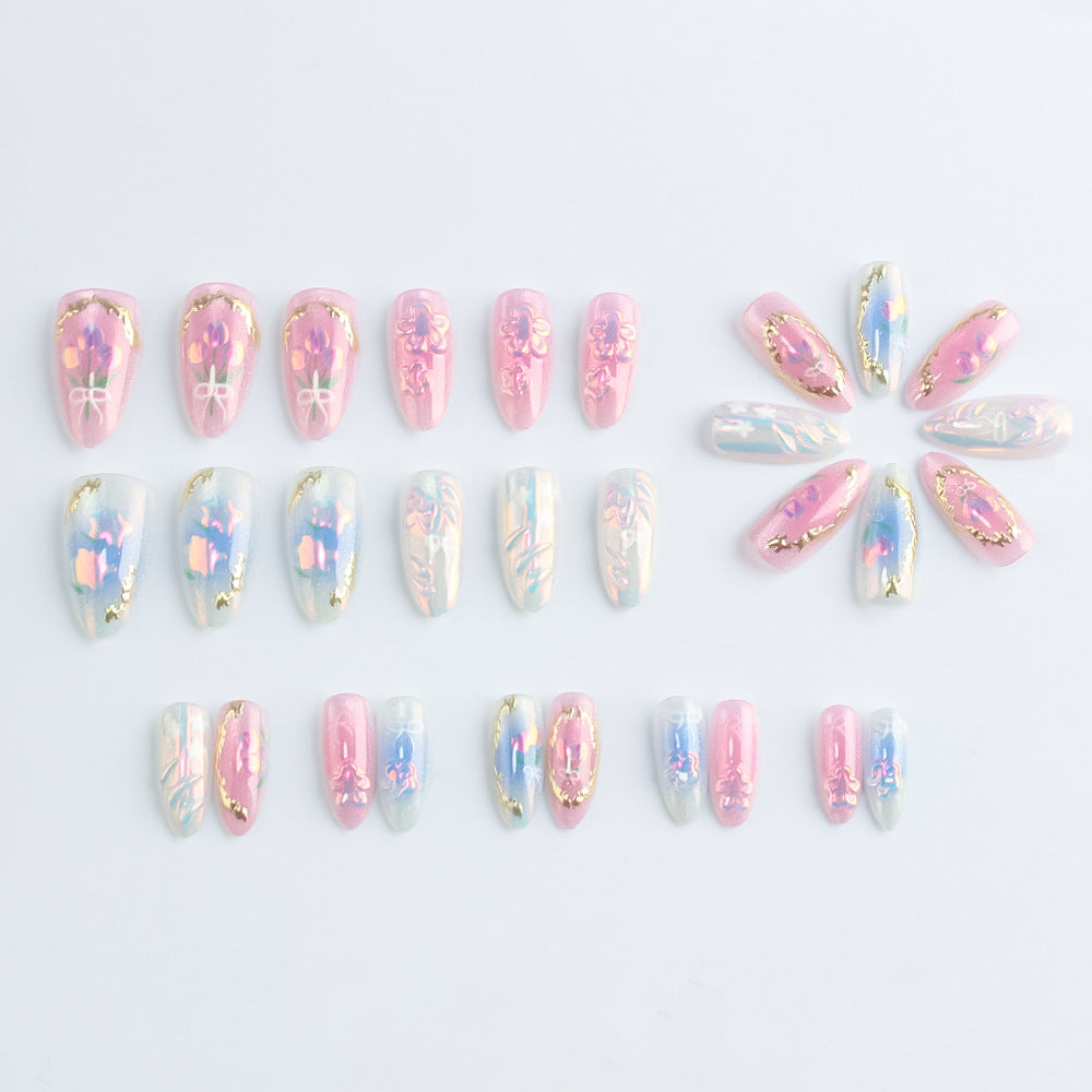 Künstlerische Blumen Press-on Nagelkunst Karnz