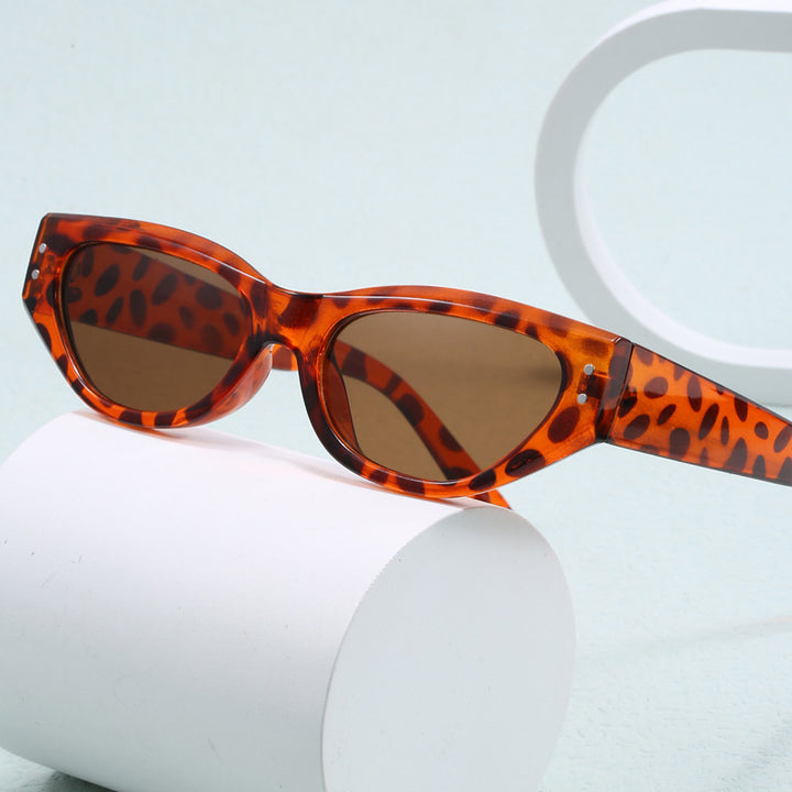 Damen modische Sonnenbrille im trendigen Cat-Eye Stil Karnz