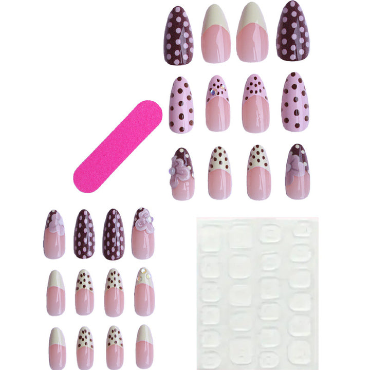 Dekoratives Press-On Nagelkunst-Set Karnz