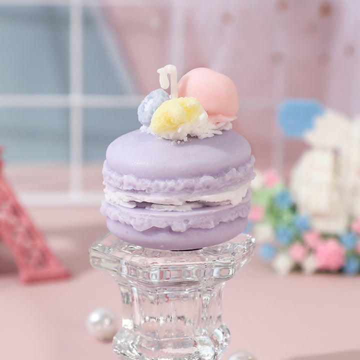 Mini Macaron Skulpturale Duftkerze mit Sahnehaube