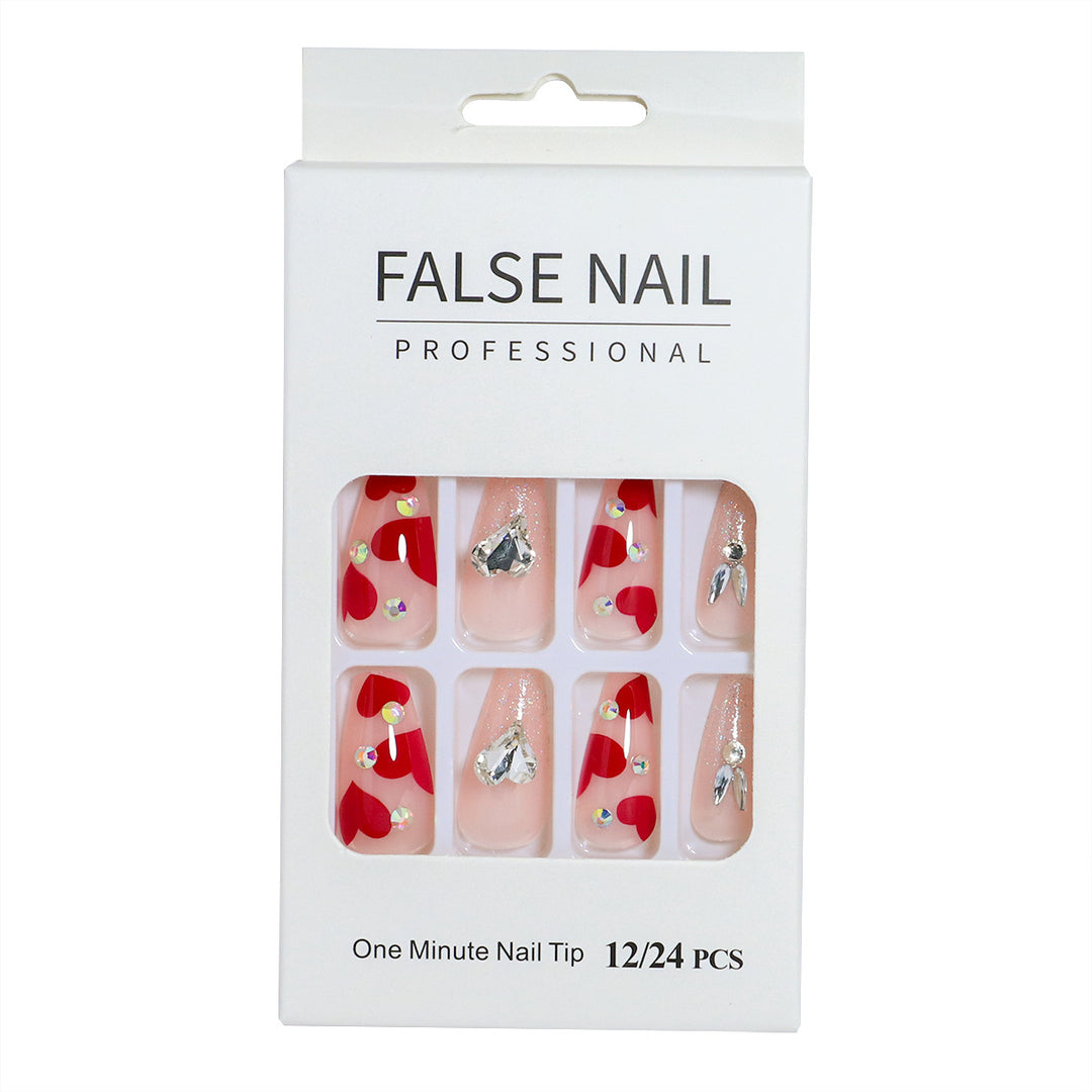 Dekorativer Press-On-Nagelset mit 3D-Akzenten Karnz