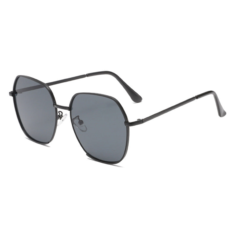 Damen Elegante oversized Sonnenbrille mit hochwertigem Metallrahmen und UV-Schutz Karnz