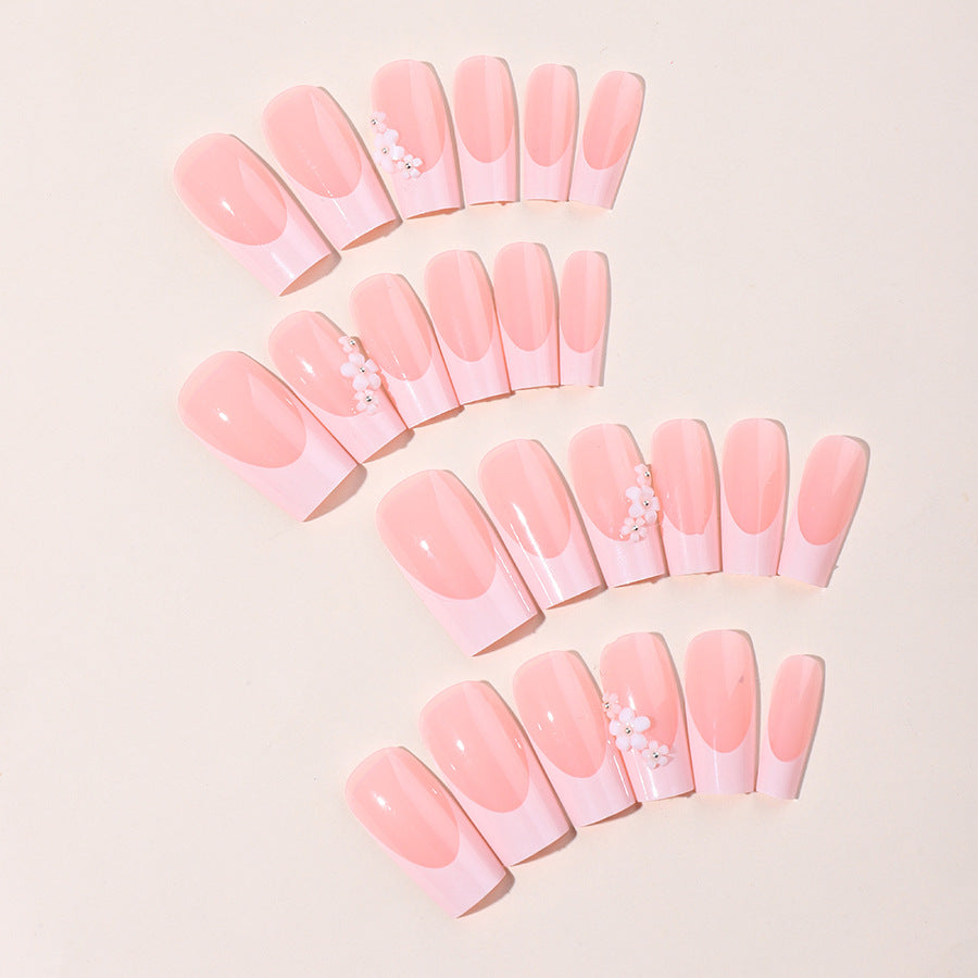 Elegantes Press-On Nagelkit Karnz