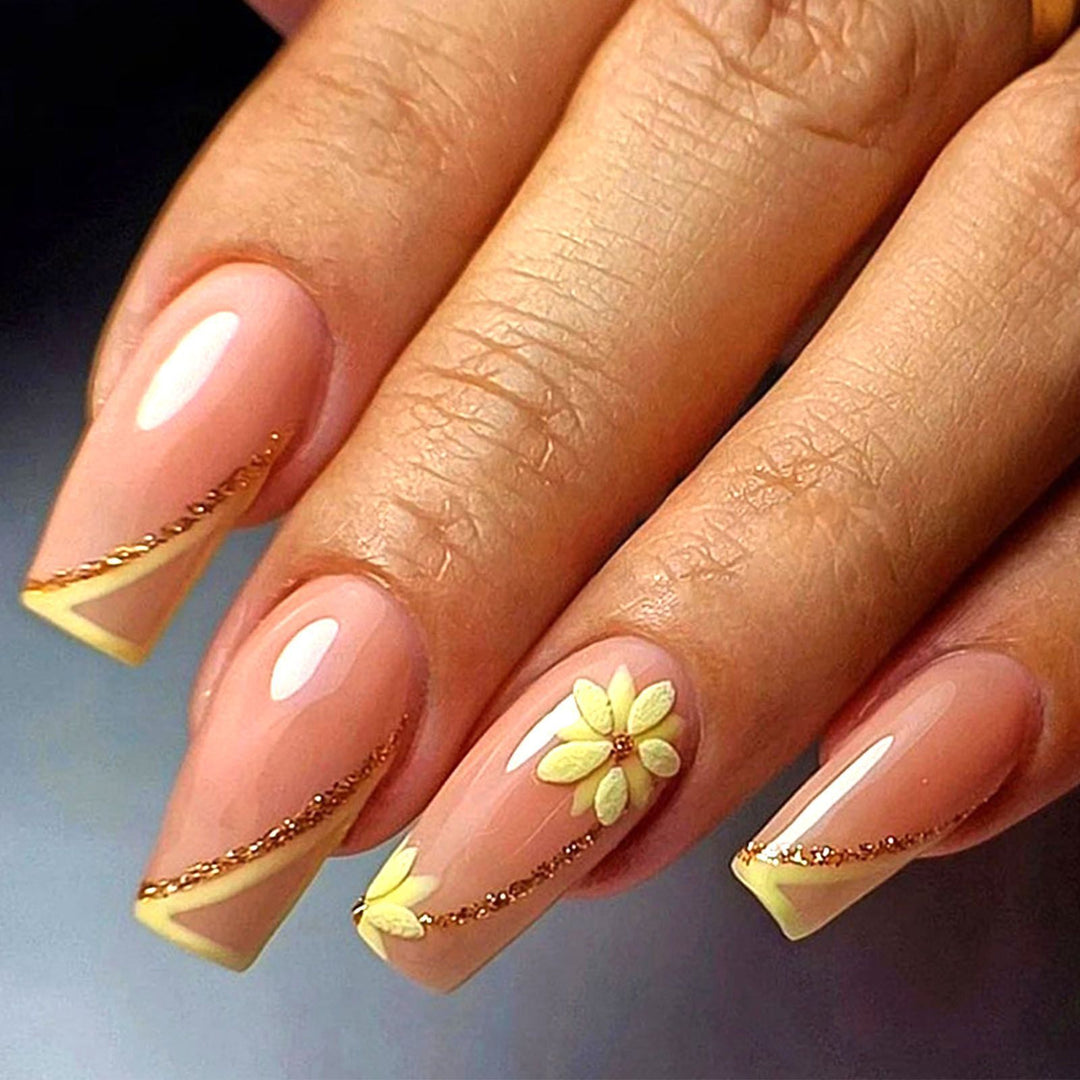 Dekoratives Floral Press-On Nagelkunstset mit 3D-Blumenakzenten Karnz