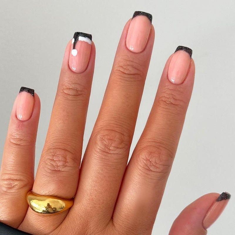 Glänzendes French Tip Press-On Nagelset Karnz