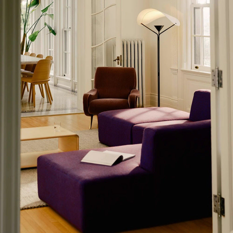 Moderne abstrakte Stehlampe