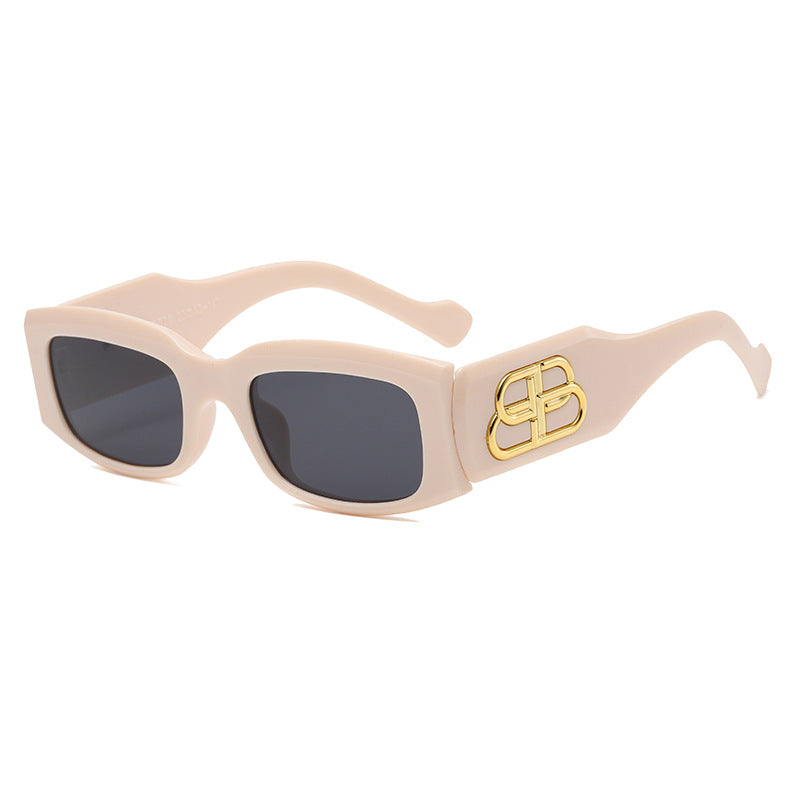 Damen modische quadratische Sonnenbrille mit luxuriösen Rahmenakzenten Karnz