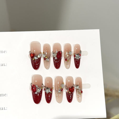Elegantes Press-On-Nageldesign
