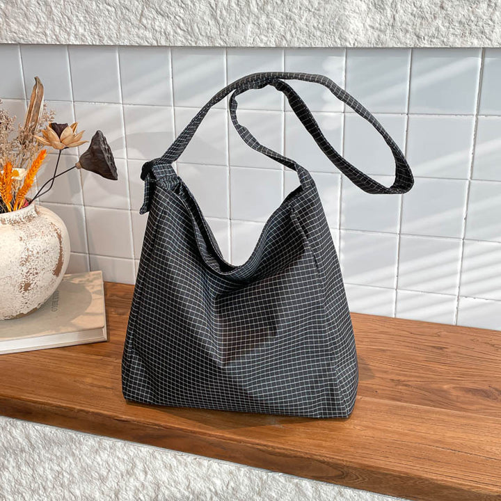 WoCasual Slouchy Hobo Handtasche Karnz